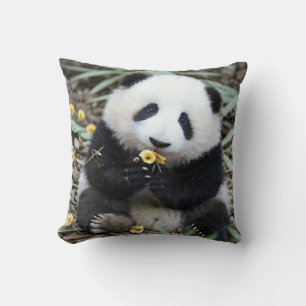 Süßer Panda-Welpe Kissen