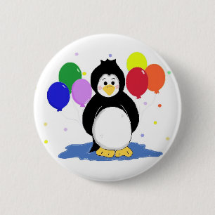 Süßer Pinguin mit Partyballons Button