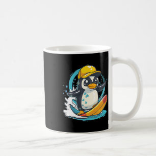Süßer Pinguin surft Kaffeetasse