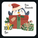 Süßer Pinguin wünscht Frohe Weihnachten Quadratischer Aufkleber<br><div class="desc">Ein süßer glücklicher Pinguin mit Weihnachtsmütze freut sich über Geschenke. Verschenke deine Geschenke mit personalisierten Aufklebern für ein extra Lächeln</div>