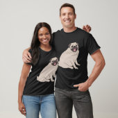 Süßer Pug-Hund sitzt T-Shirt (Unisex)