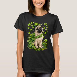 Süßer Pug mit Shamrocks Kleeblatt St Patricks Day T-Shirt