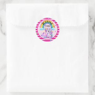 Süßer Regenbogen und Einhorn 4. Geburtstagsaufkleb Runder Aufkleber