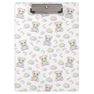 Süßer Regenbogenbär und Pastellwolken-Muster Klemmbrett
