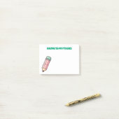 Süßer Rosa Bleistift Post-it Klebezettel (Auf Schreibtisch)