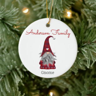 Süßer rustikaler personalisierter Weihnachts-Gnom- Keramik Ornament