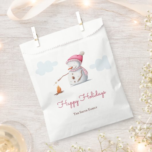 Süßer Schneemann röstet Marshmallows Geschenktütchen (Ausgeschnitten)