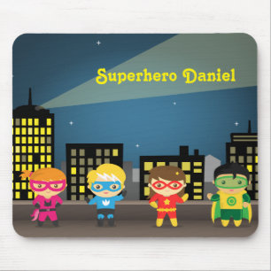Süßer Superheld für Kinder Skyline Mousepad
