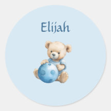 Süßer Teddybär mit blauem Ball
