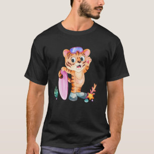 Süßer Tiger Surft Sommer Tigerkatze Für Tiger T-Shirt