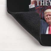 Süßer Trump 4. Juli Feuerwerk wird riesig sein Ame Mousepad (Ecke)