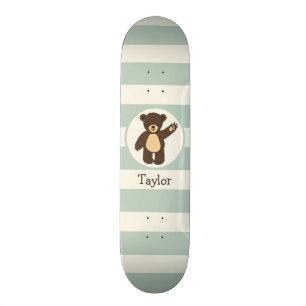 Süßer Wald Braunbär; Salbeigrüne Streifen Skateboard