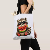 Süßer Waschbär mit Wassermelone Tasche (Von Nahem)