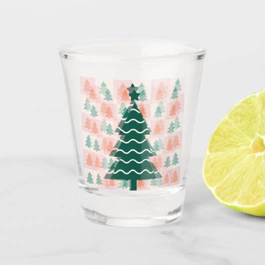 Süßer Weihnachtsbaum Feiertagsdesign. Schnapsglas (Vorderseite)