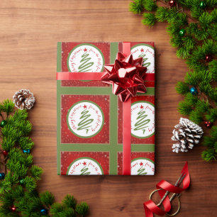 Süßer Weihnachtsbaum und roter Hintergrund Geschenkpapier