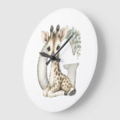 Süßes Aquarell-Baby-Tier-Alphabet Giraffe Große Wanduhr (Winkel)