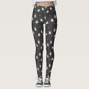 Süßes Astronauten-Katzenmuster mit schwarzem Hinte Leggings