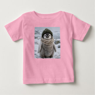 süßes Baby-Pinguin, Winter-Schal Baby T-shirt