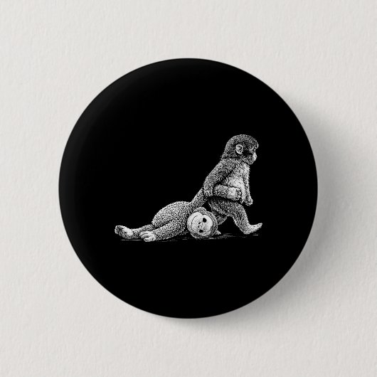 Süßes Babyäffchen umarmt Plüschpuppe Spielzeug Tie Button (Vorderseite)