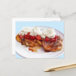 Süßes Brot mit Erdbeeren und Sahne Postkarte