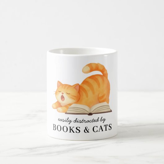 Süßes Büchernarr-Hauskatze-Lustiger Spruch Kaffeetasse (Mittel)