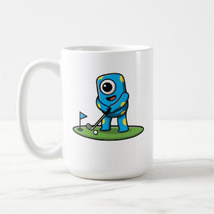 Süßes einäugiges rosa Monster spielt Golf Cartoon Kaffeetasse