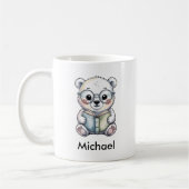 Süßes Eisbärbaby liest ein Buch Kaffeetasse (Links)