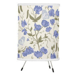 Süßes Erbsenblau und cremefarbenes Cottage-Design