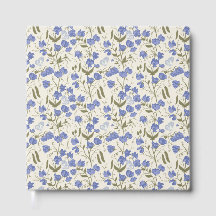 Süßes Erbsenblau und cremefarbenes Cottage-Design