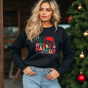 süßes erstes Weihnachten verheiratet und fröhlich Hoodie