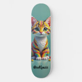 Süßes, farbenfrohes Margay-Kätzchen Skateboard (Vorderseite)