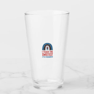 Süßes Feuerwerk-Lehrer Vintage-Vector-Shirt_1 Glas
