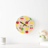 Süßes Frucht-Gingham-Muster Runde Wanduhr (Zuhause)