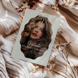 Süßes grünes Schleifenfoto mit grünen Streifen zur Ankündigung