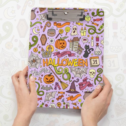 Süßes Halloween-Doodle-Muster Klemmbrett