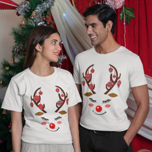 Süßes Hirschgesicht & Ornamente auf dem Geweih Uni T-Shirt