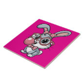 Süßes Kaninchen mit Brille, das Kaugummi bläst Fliese (Seite)