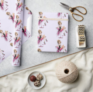 Süßes, kokettes Mädchen in einem Martini-Glas-Must Geschenkpapier