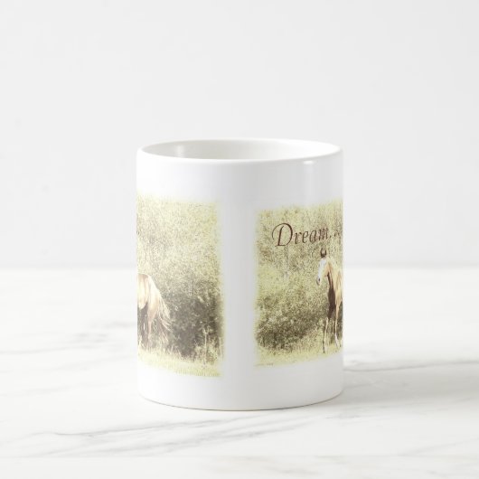 Süßes laufendes Filly_Dream… Kaffeetasse (Mittel)