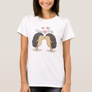 Süßes Liebenswertes Küssendes Igel T-Shirt