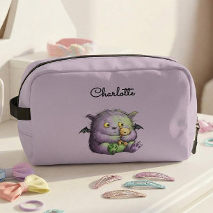 Süßes lila grünes flauschiges Monster Buddy Waschbeutel