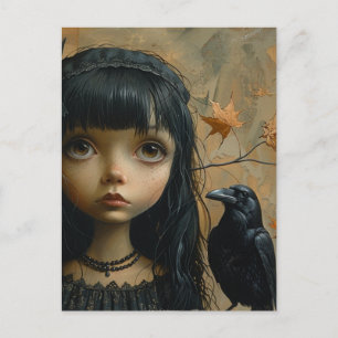 Süßes Mädchen mit einem schwarzen Vogel Postkarte