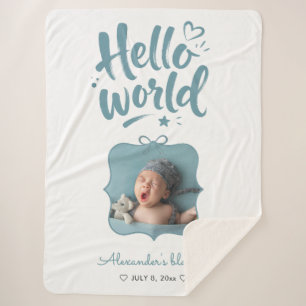 Süßes neues Baby-Jungen-Foto mit handgezeichneter Sherpadecke