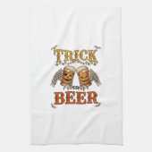 Süßes oder Bier Halloween-Kürbis-Tasse Skeletthänd Geschirrtuch (Vertikal)