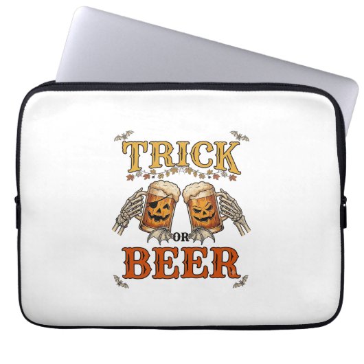 Süßes oder Bier Halloween-Kürbis-Tasse Skeletthänd Laptopschutzhülle (Vorderseite)