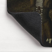 Süßes oder Saures. Dünne Frau trägt Lampe Mousepad (Ecke)
