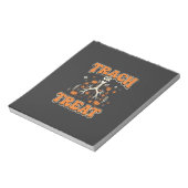 Süßes oder Saures Halloween Atemwegs-Design Notizblock (Rotiert)