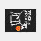 Süßes oder Saures Halloween Hund Fleecedecke (Vorderseite (Horizontal))