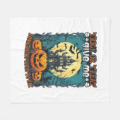 Süßes oder Saures Halloween Spukhaus Kürbisse Mond Fleecedecke (Vorderseite (Horizontal))