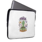 Süßes oder Saures selbst Zombie-Hand Halloween-Süß Laptopschutzhülle (Vorne Rechts)